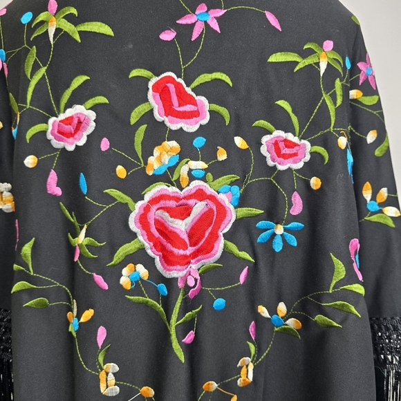 Floral Embroidered Black Shawl with Fringe - Picture 3 of 4